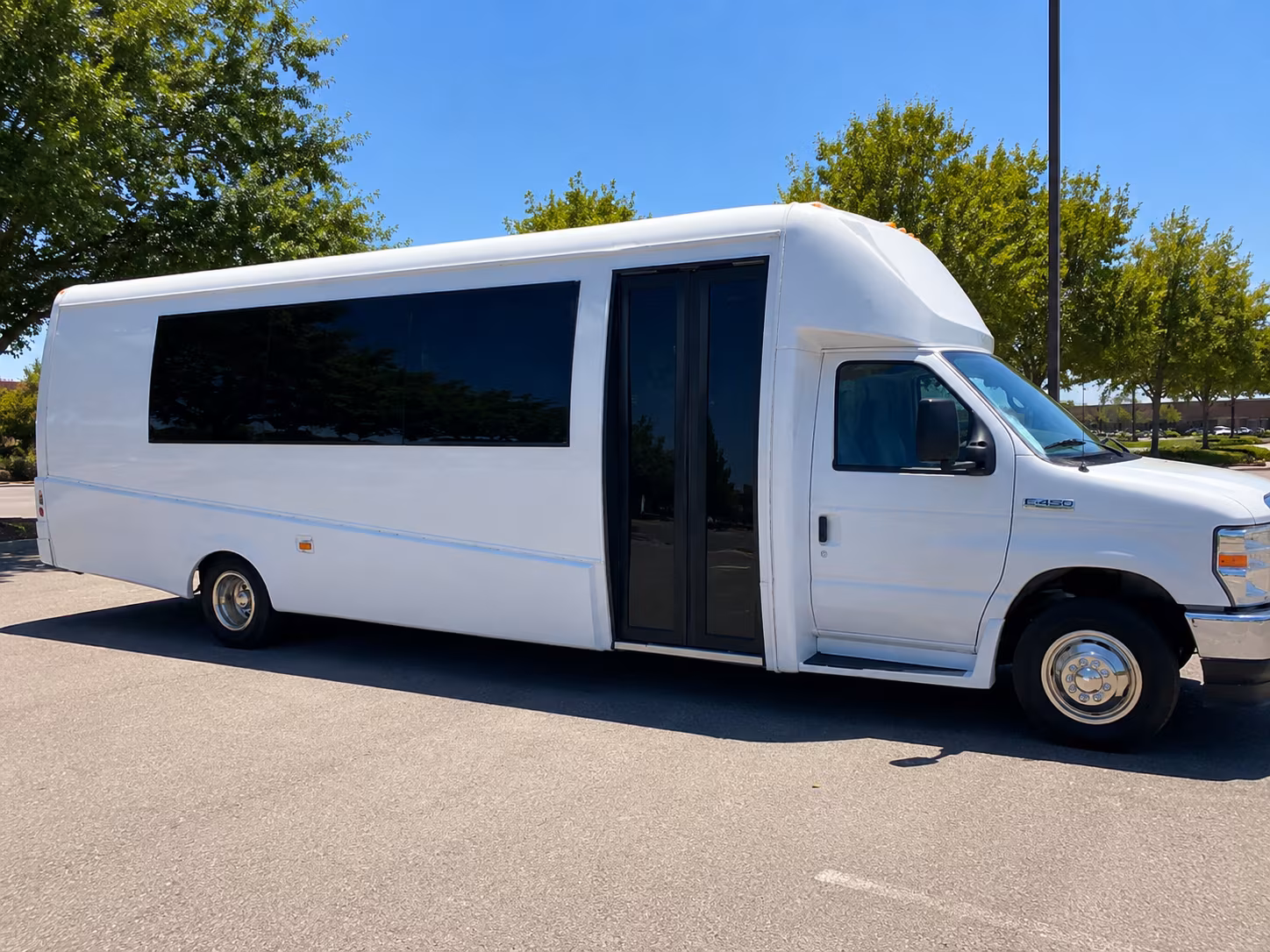 Denver Birthday, Sweet 16, & Quinceañera Transportation group transportation